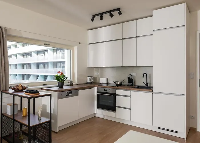 Days - With Balcony And Parking In Trendy New Residential Area In Karlin Apartmán *
