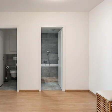 Days - With Balcony And Parking In Trendy New Residential Area In Karlin