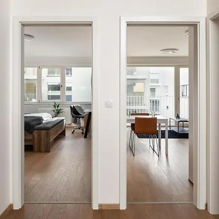 Appartement Days - With Balcony And Parking In Trendy New Residential Area In Karlin Praag